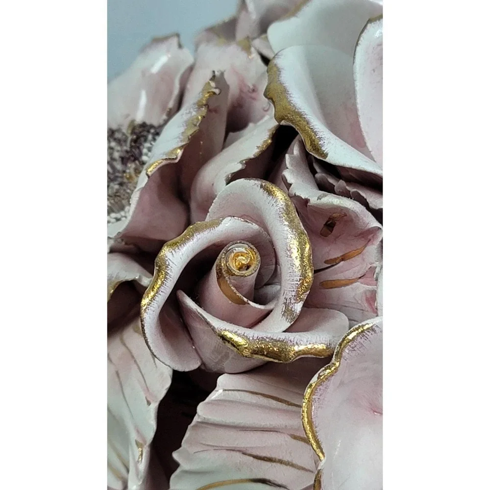 Vintage Capodimonte Floral Centerpiece  Made In Italy‎ Rare Gold Rose ~11x8x8